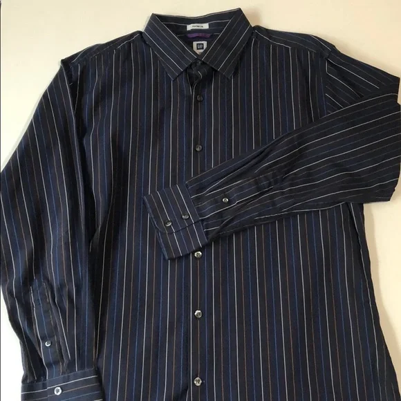 Chemise Homme Black Brown à Manches Longues - Rayures Bleues - Taille M - Occasion Très Bon état